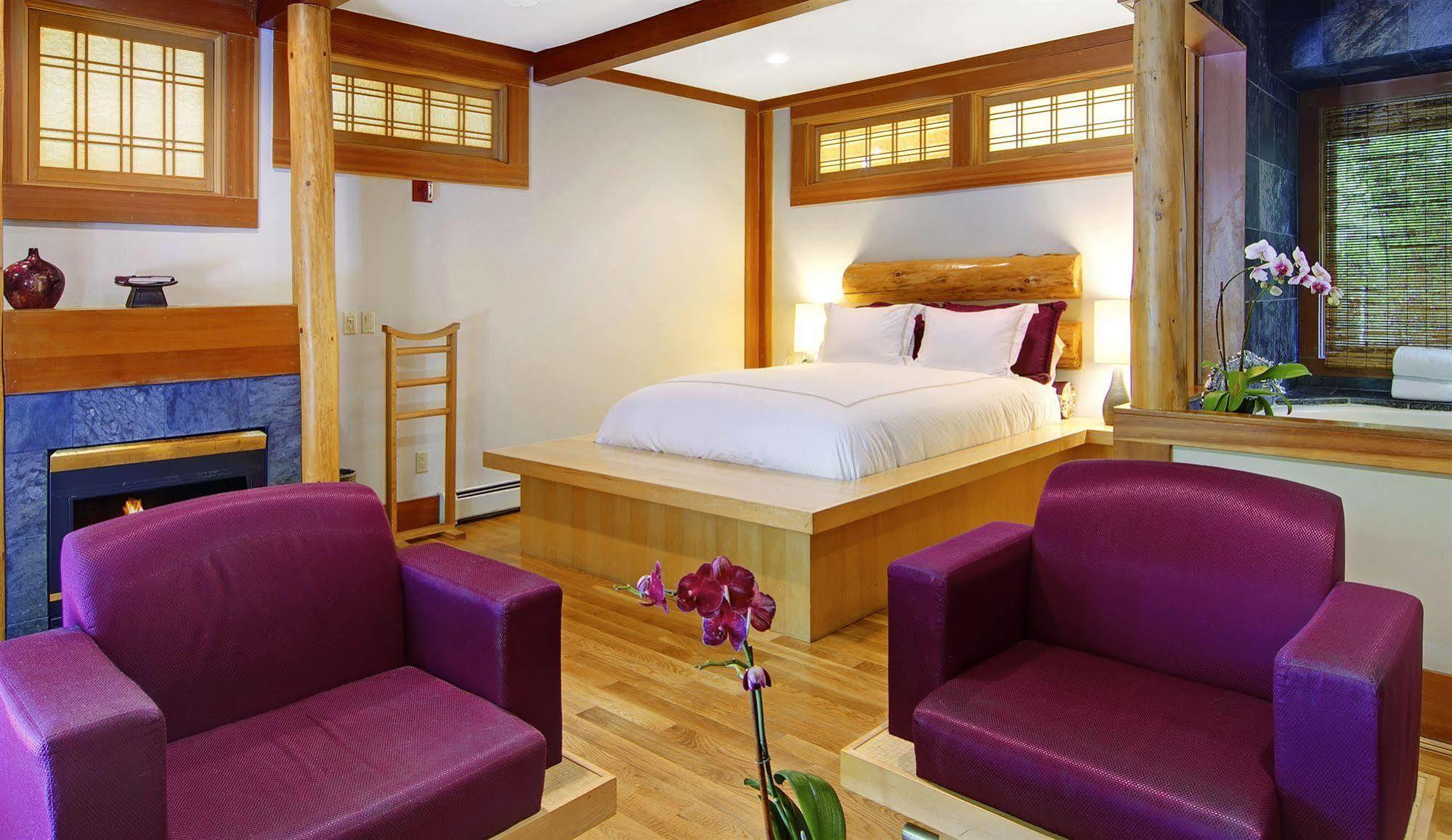 Inn At Depot Hill キャピトラ エクステリア 写真